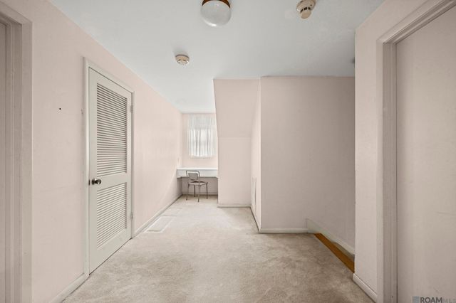 1090 Colonial Dr, Baton Rouge, LA 70806