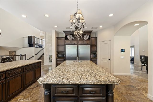 870 Encanto Street, Corona, CA 92881