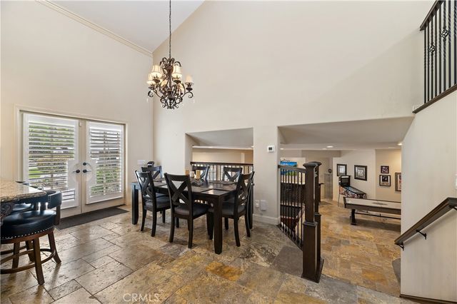 870 Encanto Street, Corona, CA 92881