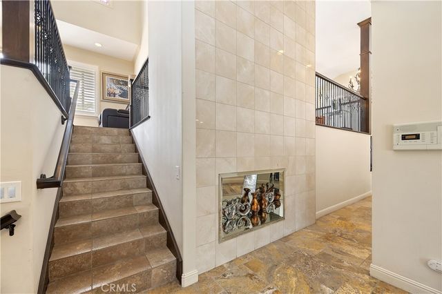 870 Encanto Street, Corona, CA 92881