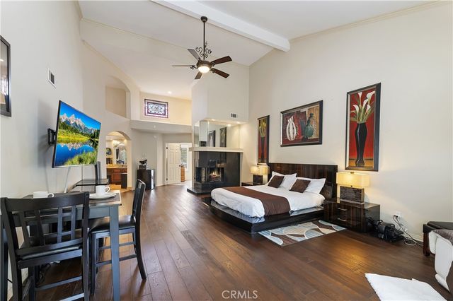 870 Encanto Street, Corona, CA 92881