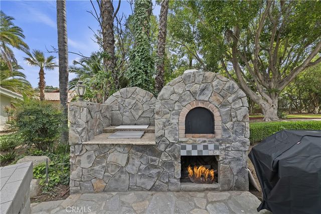 870 Encanto Street, Corona, CA 92881