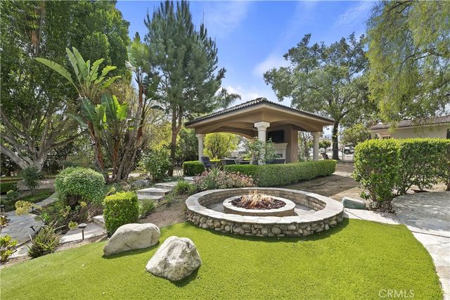 870 Encanto Street, Corona, CA 92881