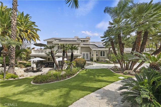 870 Encanto Street, Corona, CA 92881