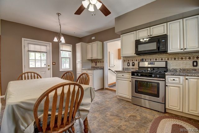 200 Thorndale Avenue, West Seneca, NY 14224