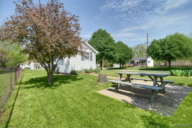 200 Thorndale Avenue, West Seneca, NY 14224