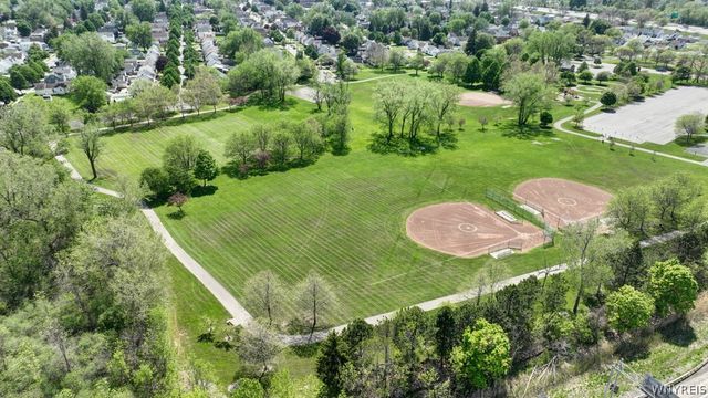 200 Thorndale Avenue, West Seneca, NY 14224