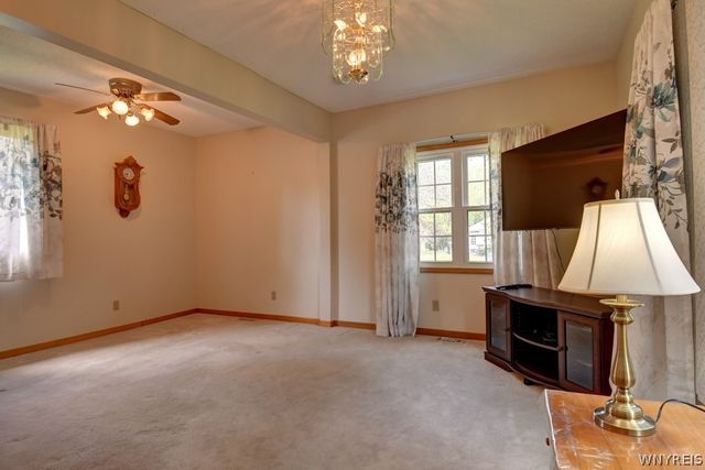 200 Thorndale Avenue, West Seneca, NY 14224