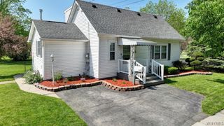 200 Thorndale Avenue, West Seneca, NY 14224