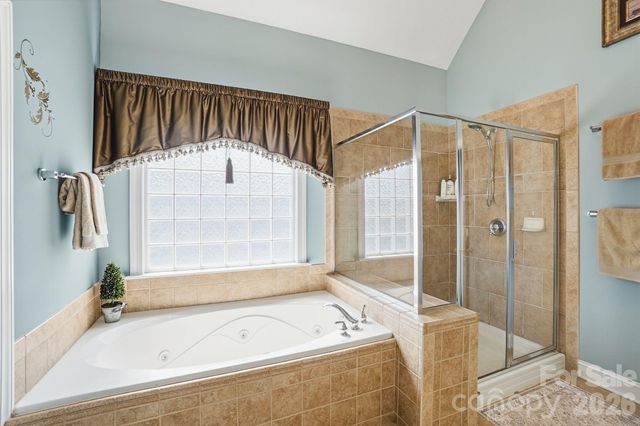 6717 Wesley Glen Drive, Waxhaw, NC 28173