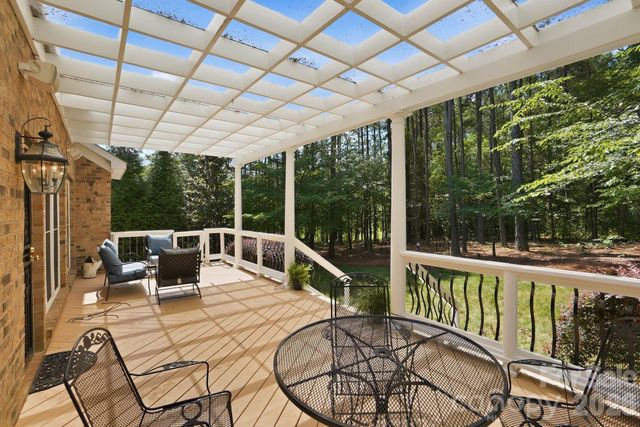 6717 Wesley Glen Drive, Waxhaw, NC 28173