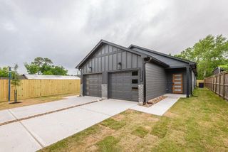 5921 Mountwood Street, Houston, TX 77091