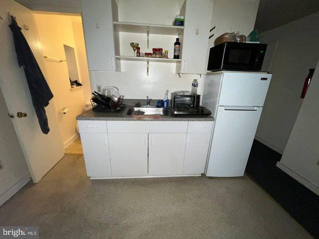 2258 N BROAD ST, Philadelphia, PA 19132