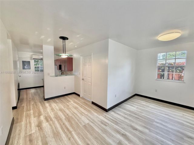 1001 NW 23rd Ct Rear, Miami, FL 33125