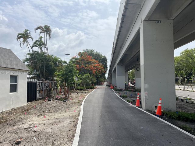 1866 SW 25th Ter, Miami, FL 33133