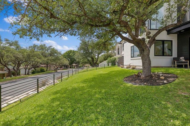5819 Westslope DR, Austin, TX 78731