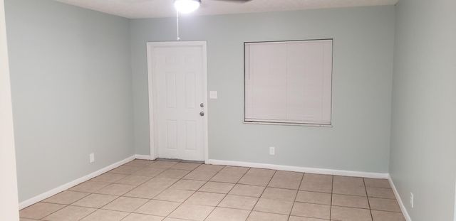 802 N Lake Drive B, Fort Pierce, FL 34982