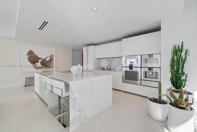 10201 Collins Ave 611, Bal Harbour, FL 33154