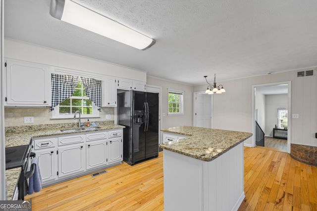 8050 Hog Mountain Road, Statham, GA 30666