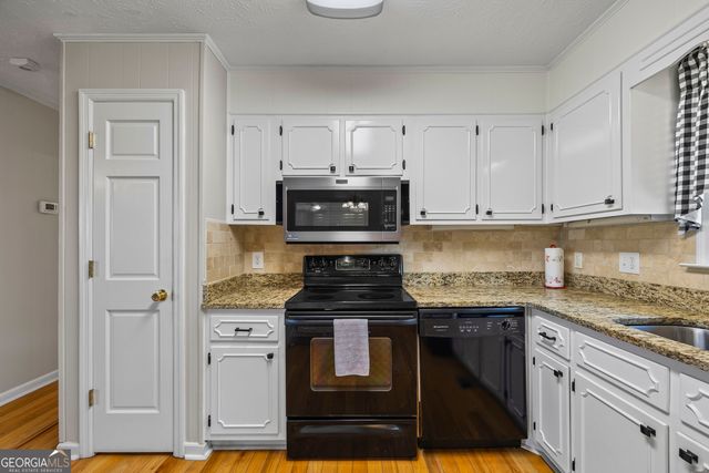 8050 Hog Mountain Road, Statham, GA 30666