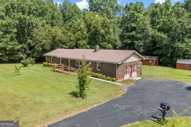 8050 Hog Mountain Road, Statham, GA 30666