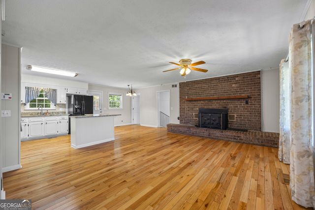8050 Hog Mountain Road, Statham, GA 30666