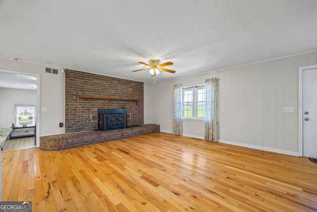 8050 Hog Mountain Road, Statham, GA 30666