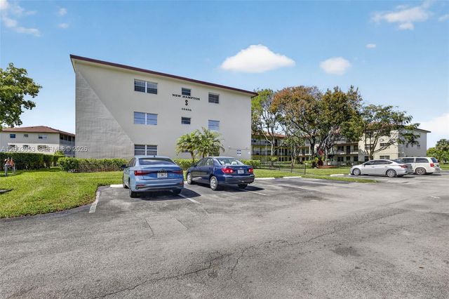 13455 SW 3rd St 203S, Pembroke Pines, FL 33027