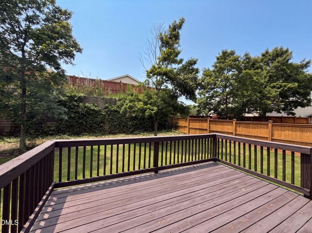 2720 Kinsley Place, Raleigh, NC 27616