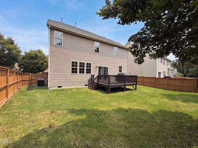 2720 Kinsley Place, Raleigh, NC 27616