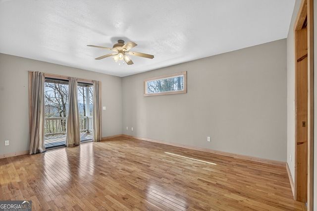 222 Mountain Hideaway Lane, Blue Ridge, GA 30513