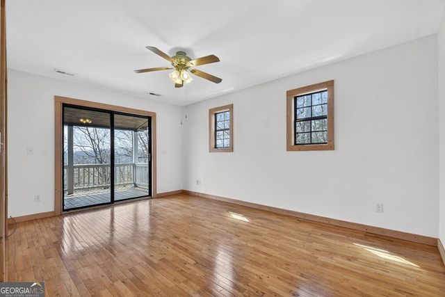222 Mountain Hideaway Lane, Blue Ridge, GA 30513