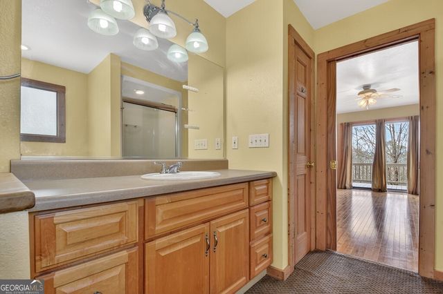 222 Mountain Hideaway Lane, Blue Ridge, GA 30513