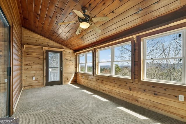 222 Mountain Hideaway Lane, Blue Ridge, GA 30513