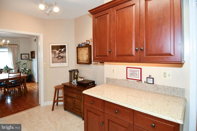 1250 S WASHINGTON ST #816, Alexandria, VA 22314
