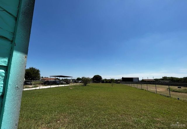 7102 S Trail Drive, Edinburg, TX 78542