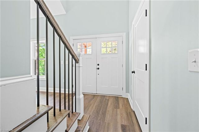 4814 Selwyn Drive, Winston-salem, NC 27104