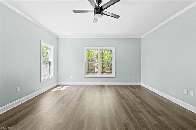 4814 Selwyn Drive, Winston-salem, NC 27104