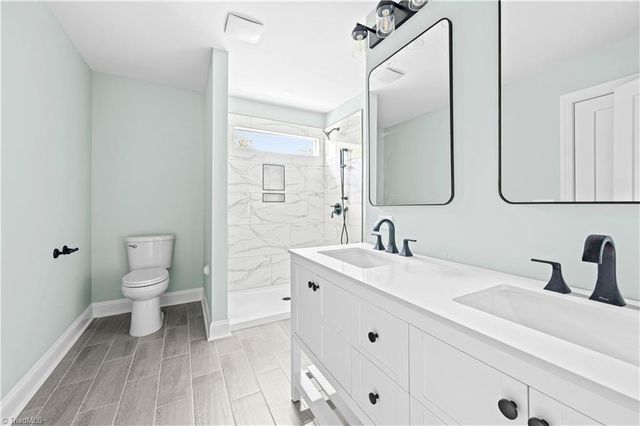 4814 Selwyn Drive, Winston-salem, NC 27104