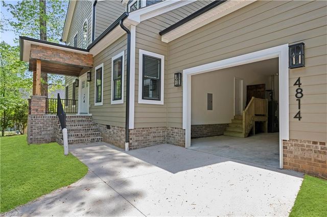 4814 Selwyn Drive, Winston-salem, NC 27104