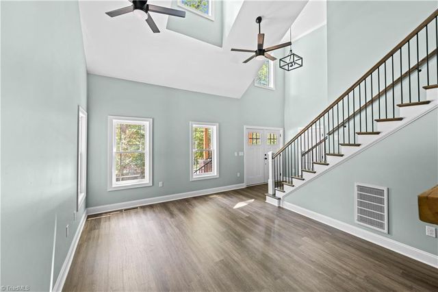 4814 Selwyn Drive, Winston-salem, NC 27104