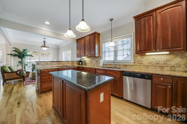263 Hemingway Lane, Fort Mill, SC 29708