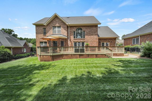 263 Hemingway Lane, Fort Mill, SC 29708