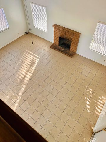 2241 N Edison Street, Visalia, CA 93292