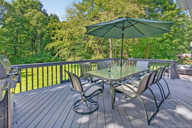 88 Brevoort Road, Chappaqua, NY 10514