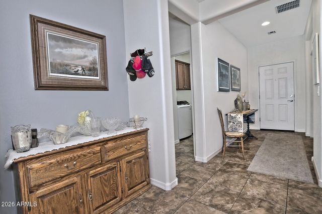 7350 W SILVER SPRING Way, Florence, AZ 85132