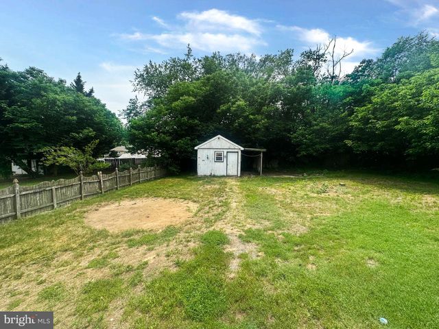 31 TRILBY AVE, Westville, NJ 08093