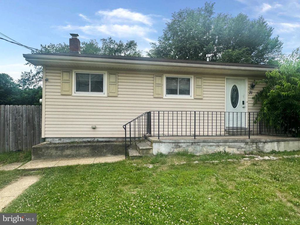 31 TRILBY AVE, Westville, NJ 08093