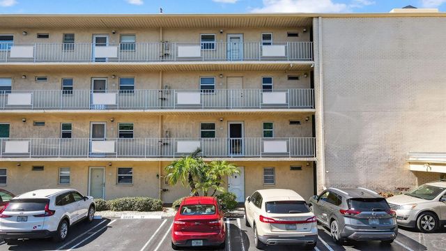 2615 NE 3rd Court 1060, Boynton Beach, FL 33435