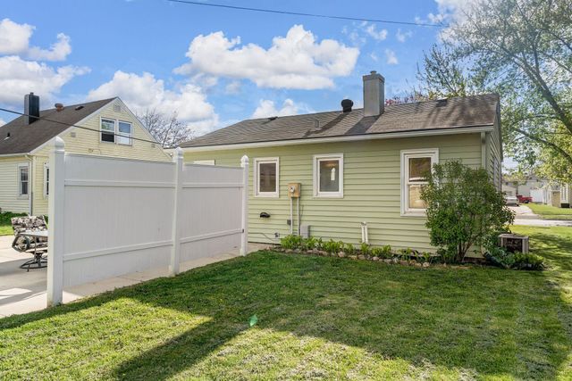 203 16th Street SE, Austin, MN 55912